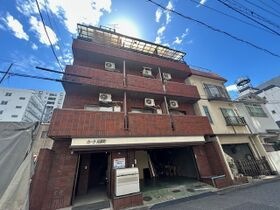 カーサ河原町の外観