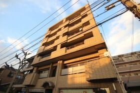 第1あらいビルの外観