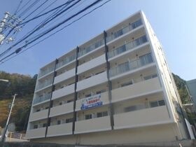 広島市東区山根町の外観