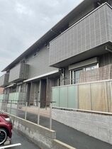 アール江波本町の外観