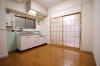 居間