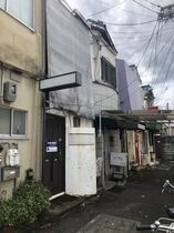 西京区役所前 テナントテラスの外観