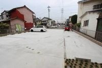 駐車場があるので、車を買う予定の方も安心です