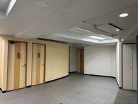 コンパクトで使いやすい洋室です