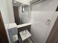 落ち着いた色調のトイレです