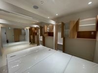 通路右側奥