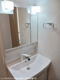 コンパクトで使いやすい洗面所