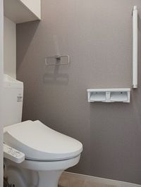 清潔感のあるトイレです