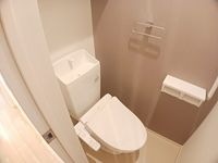 清潔感のあるトイレです