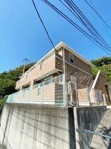 サニーヒル田戸台の外観