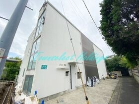 プラージュ鎌倉の外観