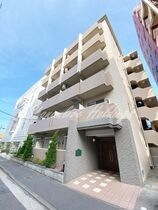 プレール　ヨコスカの外観