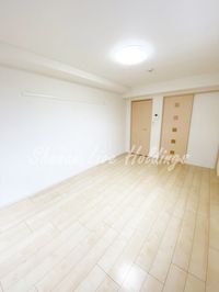 南東向きで明るい室内