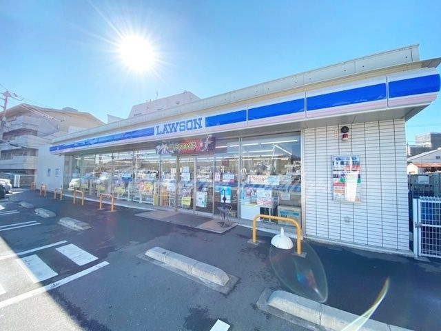 ローソン 横須賀久里浜四丁目店