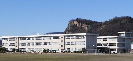 栃木市立岩舟中学校