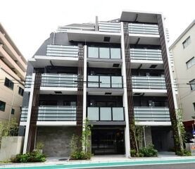 写真:CLASSEUM飯田橋の外観