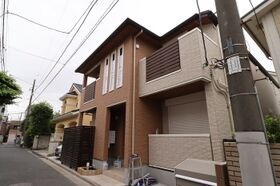 カーサ フィオーレ小竹町の外観