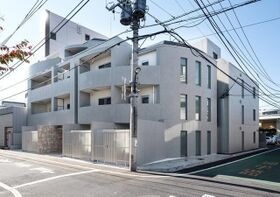 B CITY APARTMENT SHINJUKU NWの外観