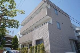アストル領家の外観