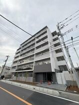 GENOVIA谷塚の外観