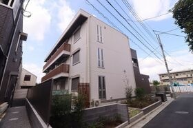 セジュール春日町1の外観