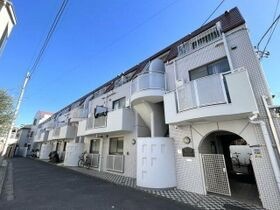 メインステージ中板橋駅前の外観