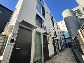 グランシャレー梅島Ⅱの外観