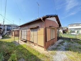 本田5丁目貸家 D棟の外観