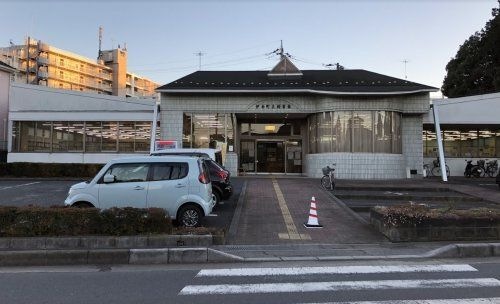 伊奈町立図書館