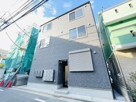 FERIO三河島の外観