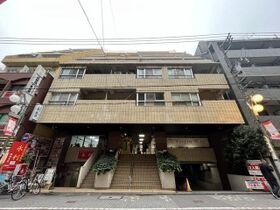 ベルメゾン池袋の外観