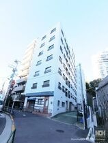 後楽園マンションの外観