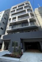 アベニールの外観