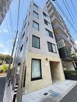 プラチナフォルム護国寺富士見坂の外観