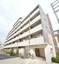 ラフィスタ本蓮沼の外観