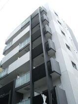 エリタージュ根岸の外観