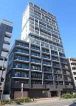 ライジングプレイス亀戸 の外観