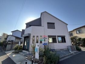 南大泉1丁目店舗戸建の外観