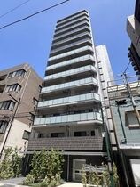 クレストコート上野の外観