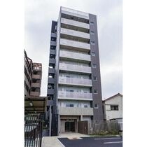 コンフォリア南千住の外観
