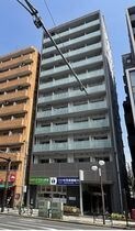 オーパスホームズ千駄木の外観