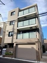 アジュール千川の外観
