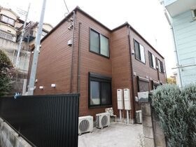 アクシス上十条の外観