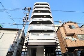 ディアレイシャス日暮里EASTの外観