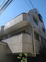 エクシード根岸アメニティーレジデンスの外観