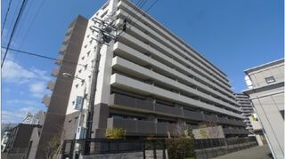 写真:アルファライフ吉塚駅東の外観