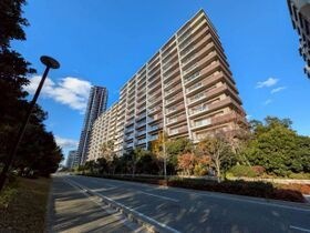 セントラルパーク香椎照葉弐番館の外観