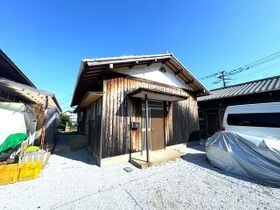 安川貸家の外観