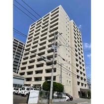 セゾンドール貝塚の外観