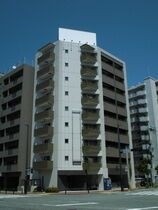 アクシオン吉塚プレミアムの外観